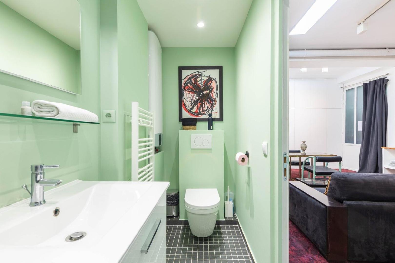 Guestready - Artist Loft With A Vertical Garden Paris Eksteriør bilde